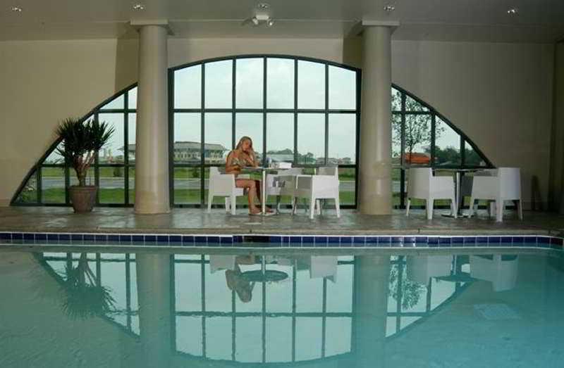 Holiday Inn - Cincinnati - Liberty Way By Ihg West Chester Bagian luar foto