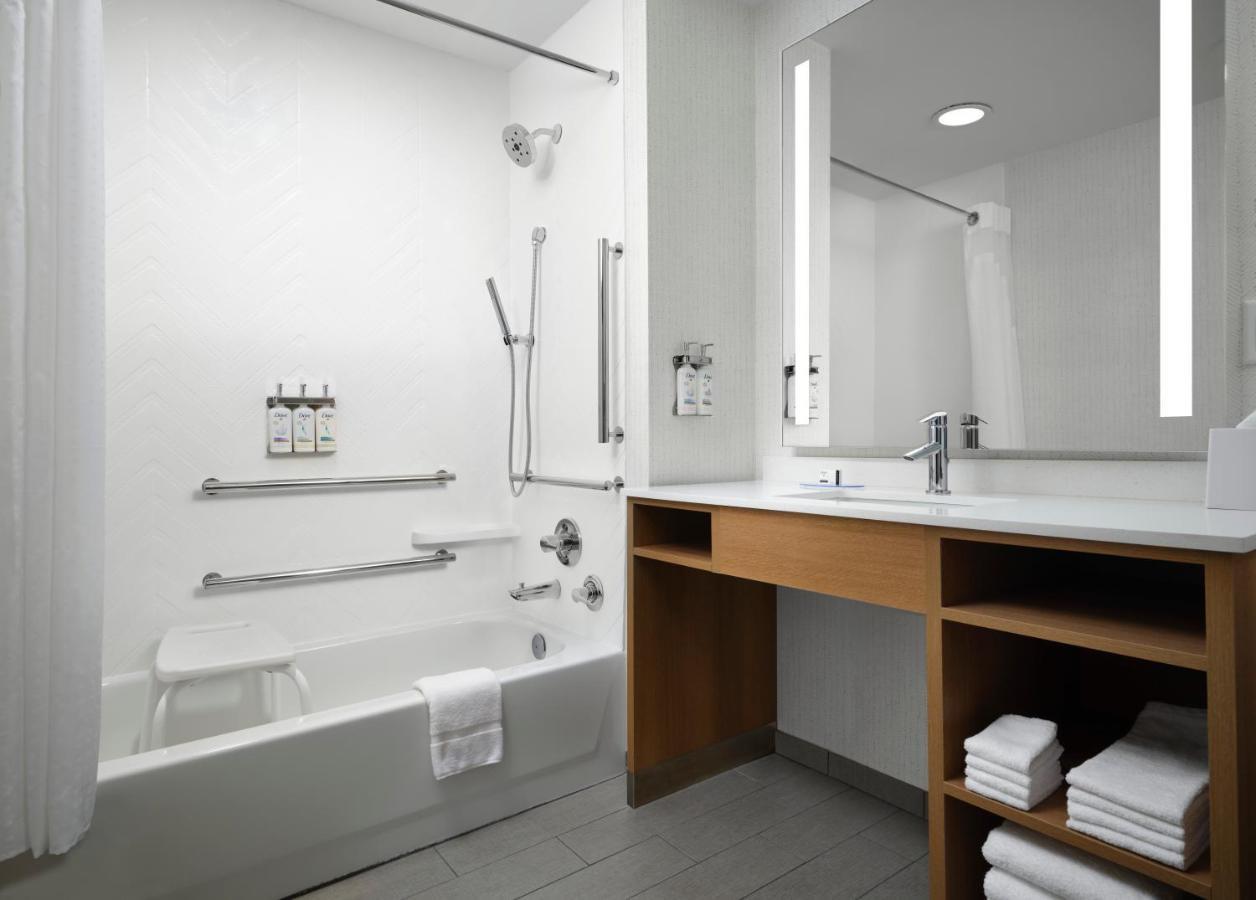 Holiday Inn - Cincinnati - Liberty Way By Ihg West Chester Bagian luar foto