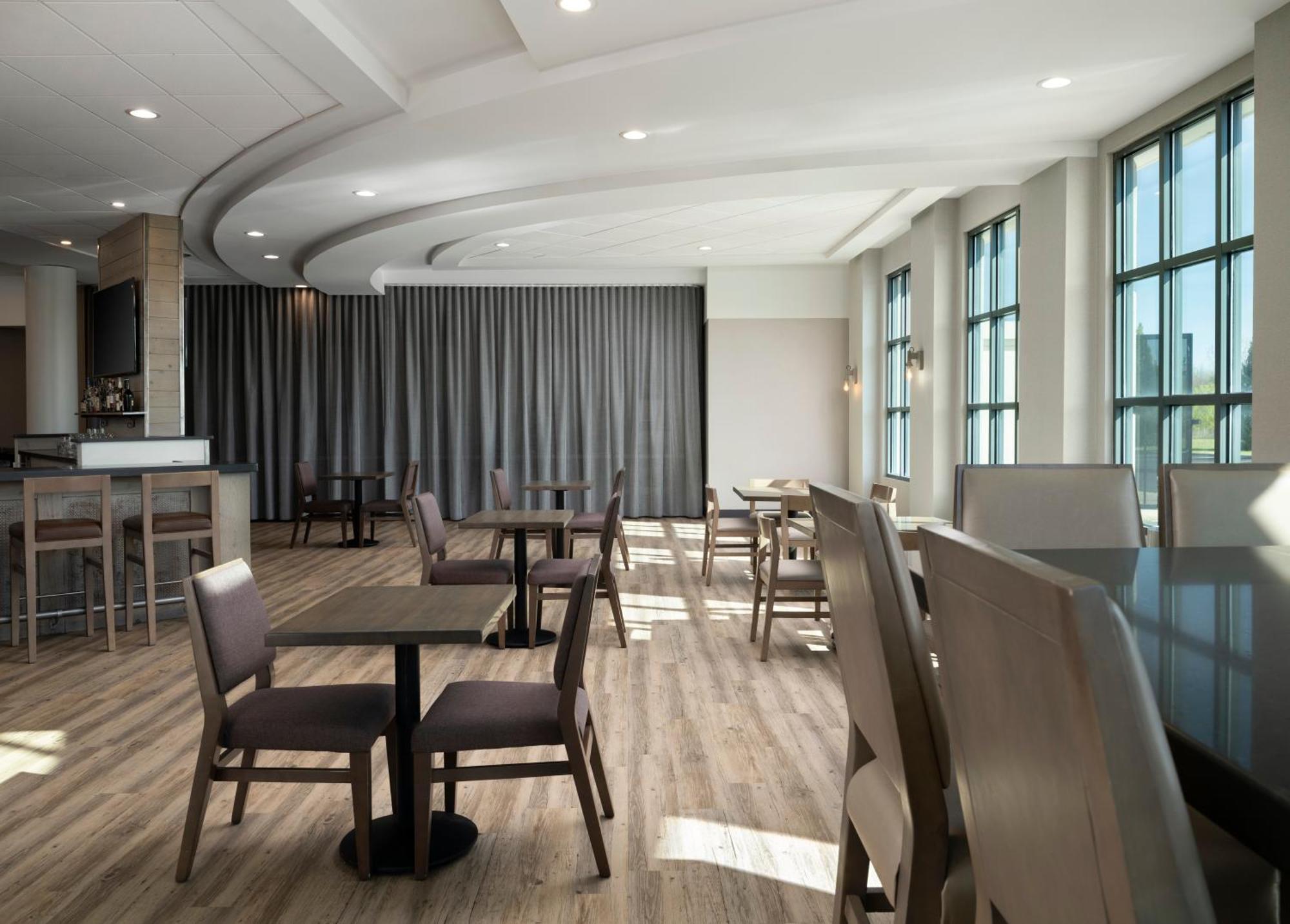 Holiday Inn - Cincinnati - Liberty Way By Ihg West Chester Bagian luar foto
